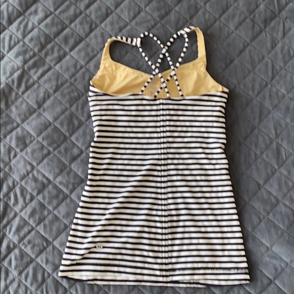 Lululemon Black & White Striped Activewear Tank - Picture 2 of 4